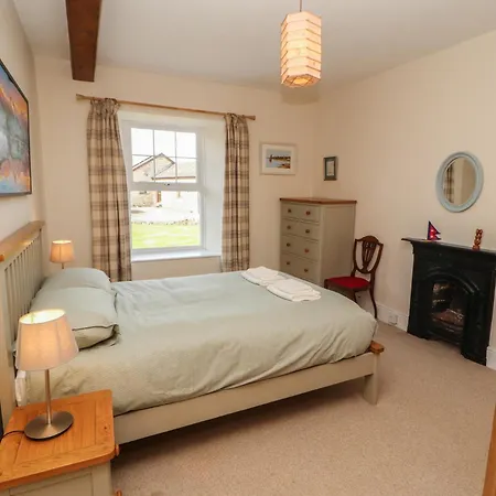 2 High Lane Terrace *