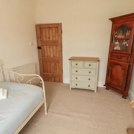 2 High Lane Terrace